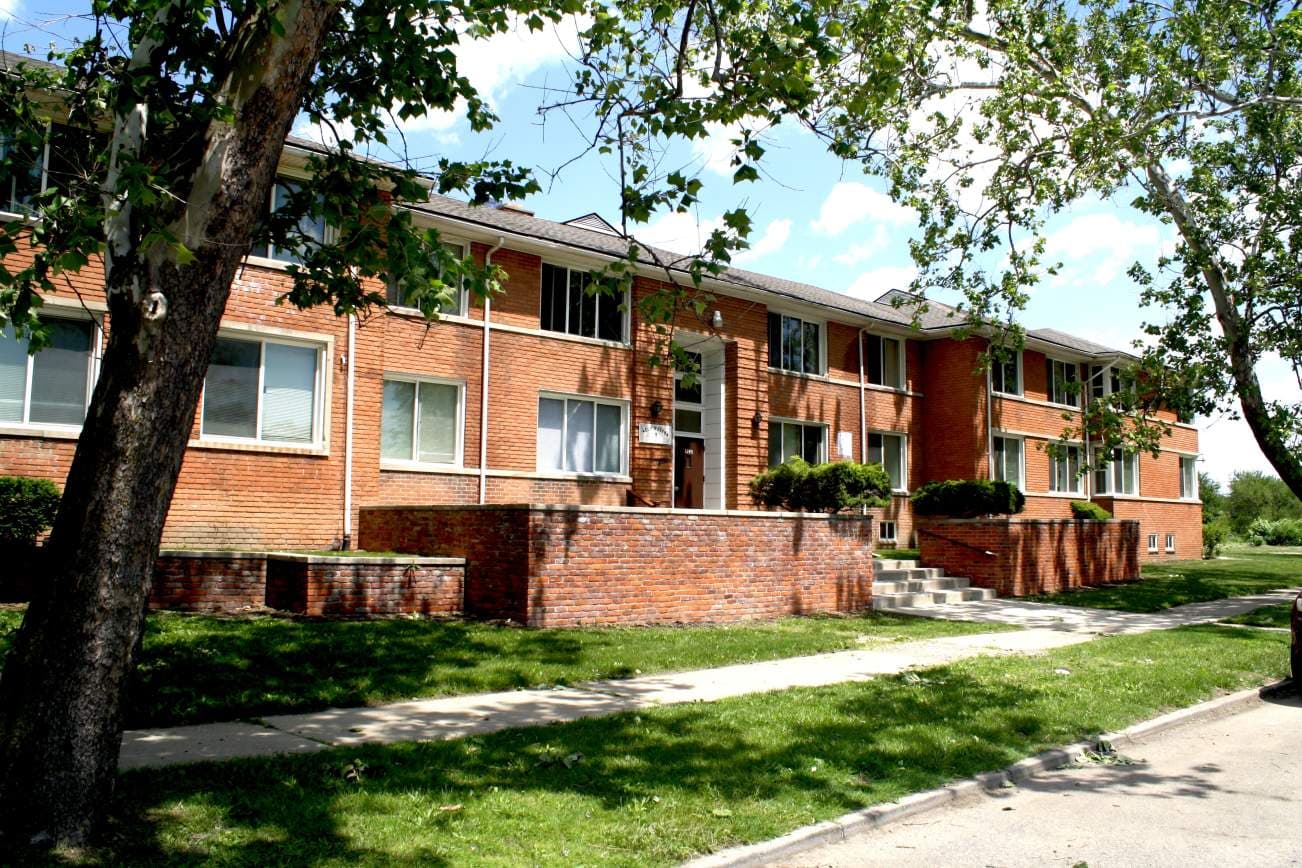 West Boston Apartments - West_Boston_dfrrzl.jpg