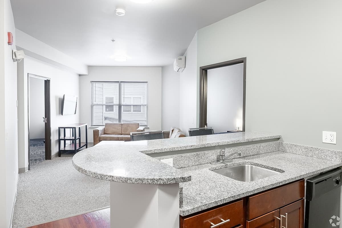 Union at Midtown - Apartment - 11