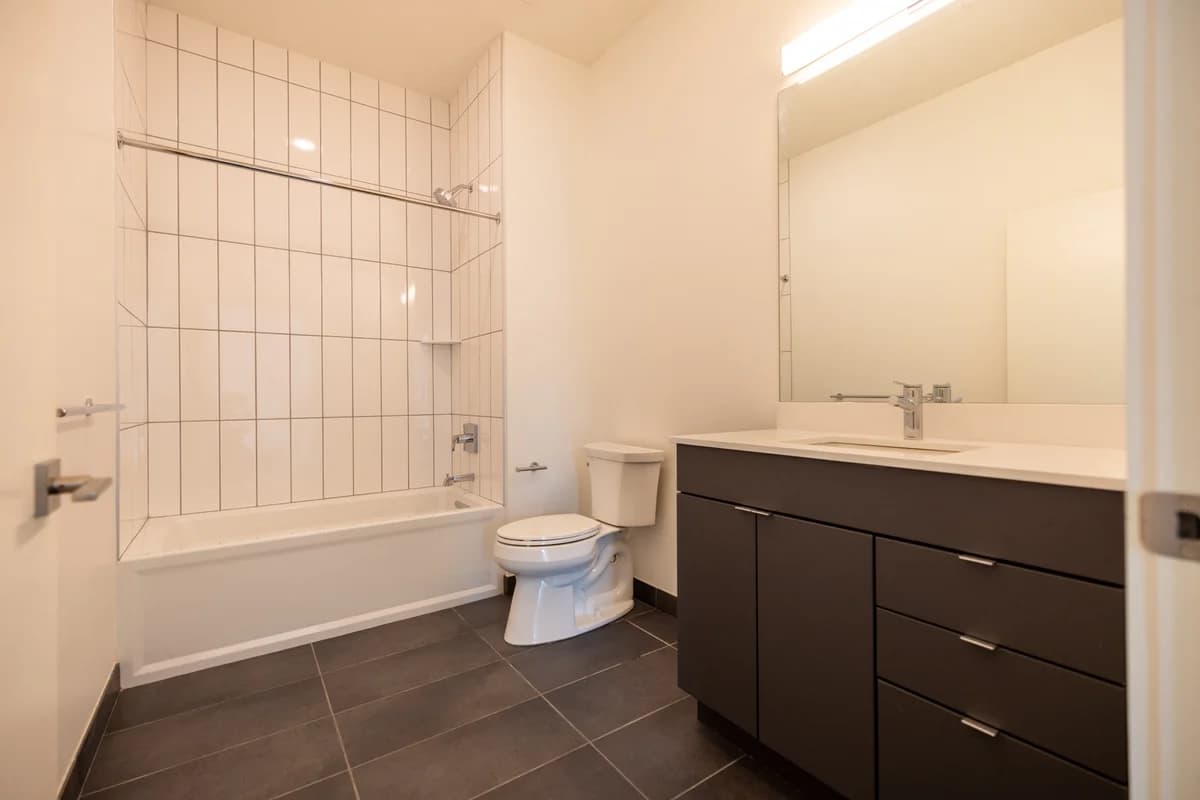 City Modern 200 Edmund Place LLC - Apartment - 6