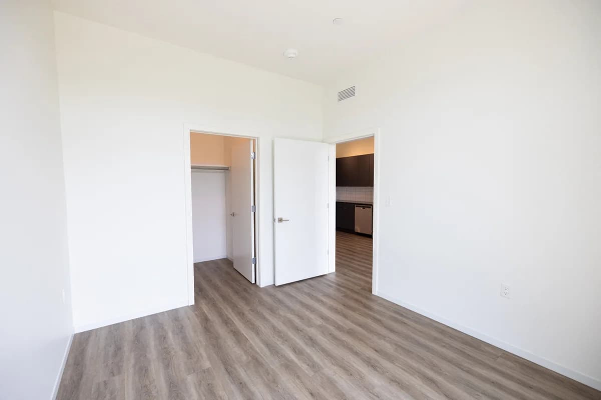 City Modern 200 Edmund Place LLC - Apartment - 12