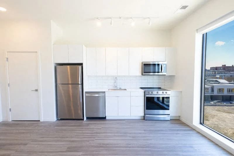 City Modern 320 Edmund Place LLC - Apartment - 5