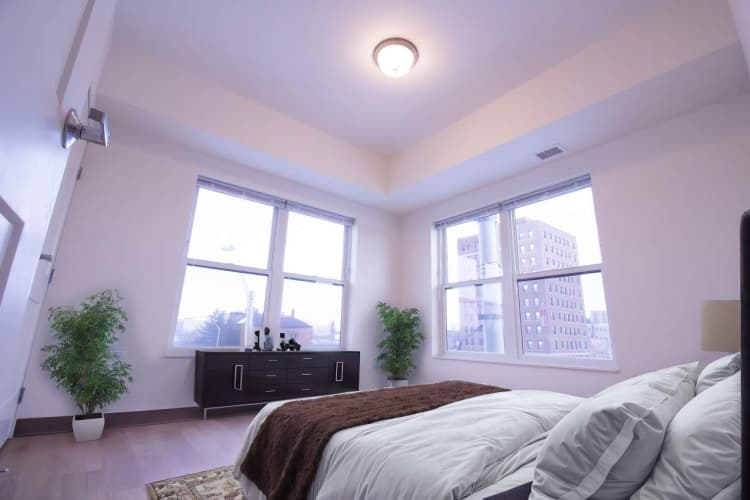 Detroit apartments for rent - image - IMG_1266-Enhanced-NR_-_Bedroom_-_Standard_-_1_ydz6eo.jpg