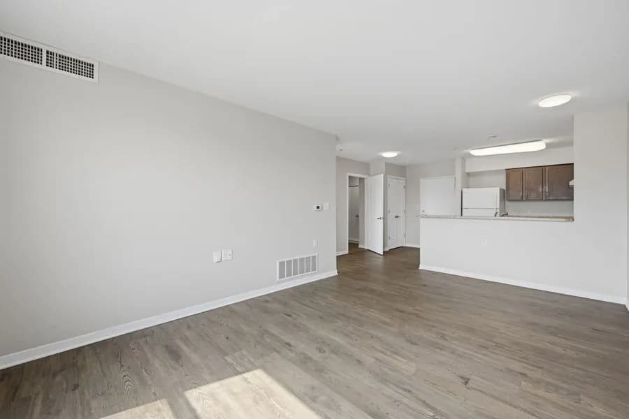 Detroit apartments for rent - image - imgi_57_1774574556767-224905_1BR_HDR-08.webp