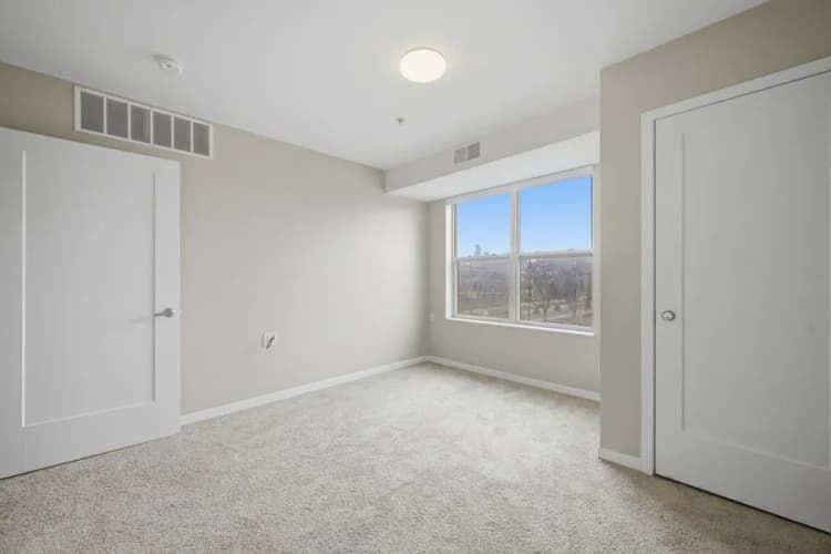 Detroit apartments for rent - image - imgi_66_1774574556779-224905_1BR_HDR-38.webp