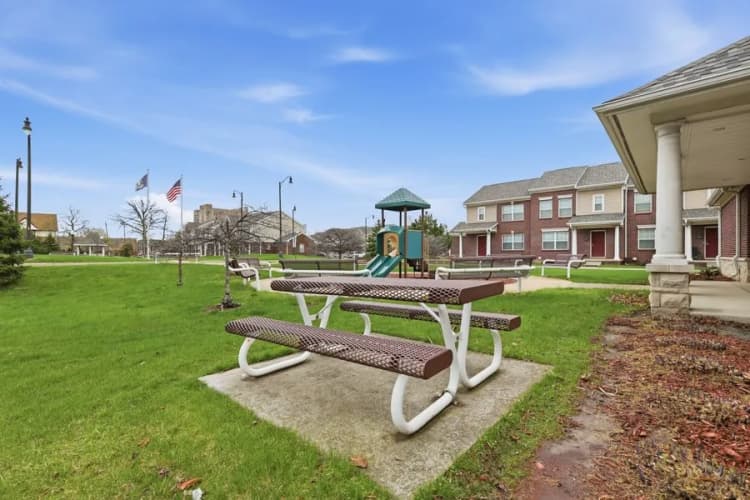 Detroit apartments for rent - image - imgi_59_1776277116376-3S1A6464.webp