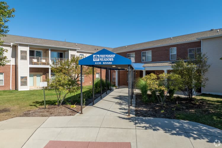 Detroit apartments for rent - image - Exterior Building 4.jpg