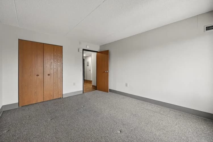 Detroit apartments for rent - image - imgi_69_1774465836289-224904_1BR_HDR-36.webp
