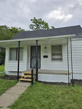 Detroit apartments for rent - Property image - 19400 Harlow - 1
