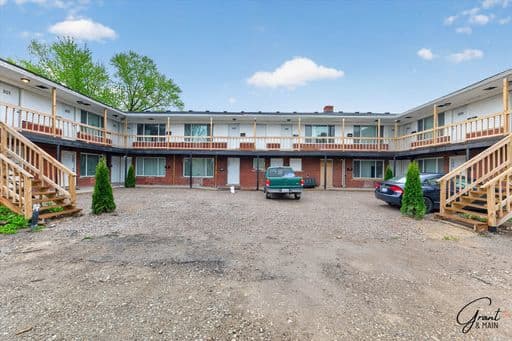 Detroit apartments for rent - Property image - 11411 Wyoming - 3