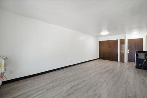 Detroit apartments for rent - Property image - 23740 Fenkell - 2