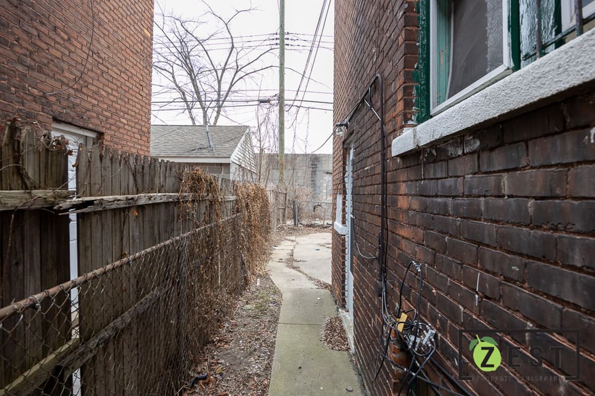 Detroit apartments for rent - Property image - 12120 Stoepel - Unit 3 , Unit 1 - 3