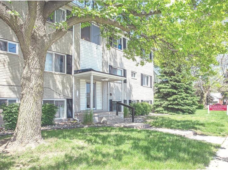 Detroit apartments for rent - image - ramblewood_13_exterior_sign.jpg