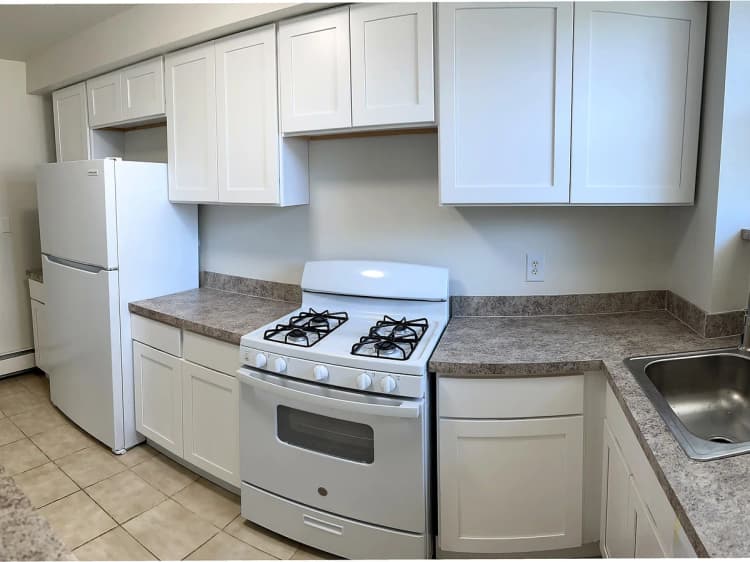 Detroit apartments for rent - image - baxter_09_kitchen.jpg
