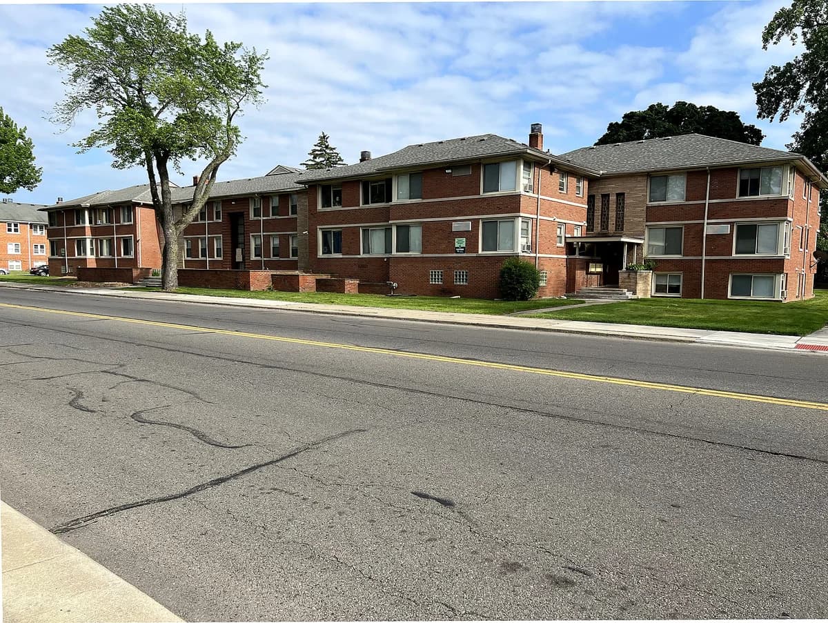Detroit apartments for rent - Property image - The Baxter Apartments - 2