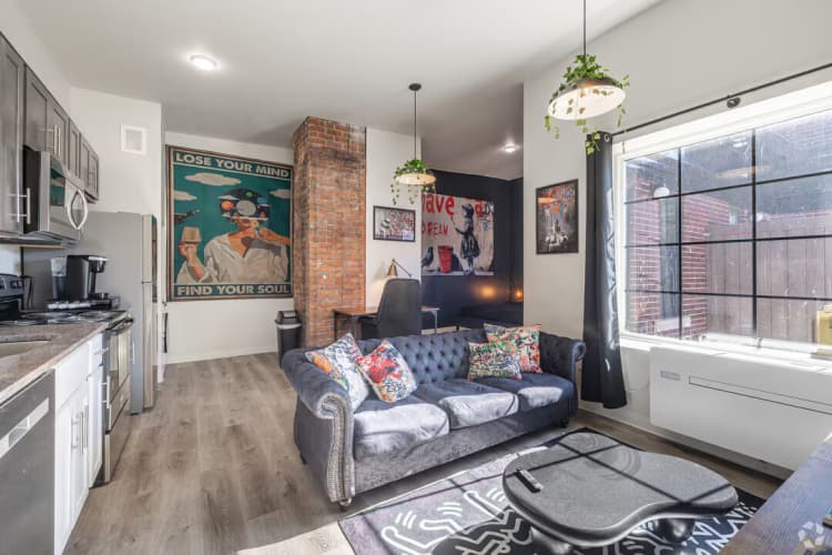 Detroit apartments for rent - image - bethune-lofts-detroit-mi-studio---592sf---living-room.jpg