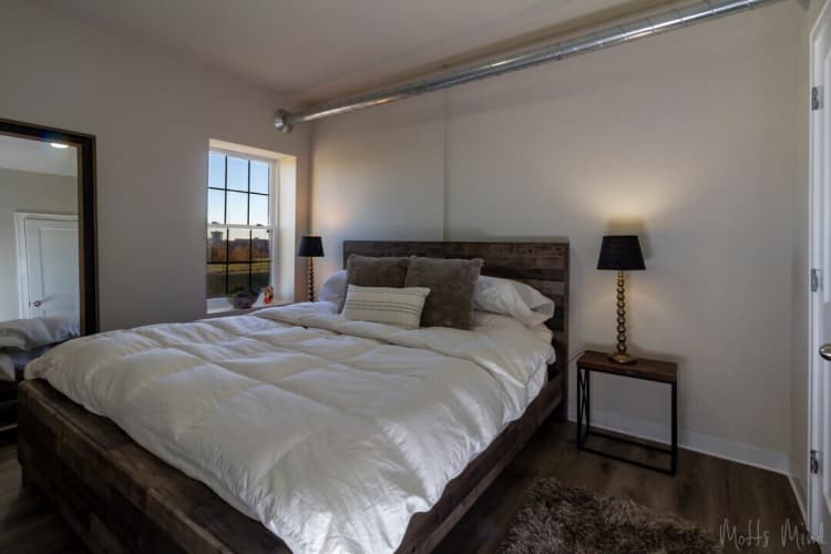 Detroit apartments for rent - image - elaine-lofts-detroit-mi-building-photo (16).jpg