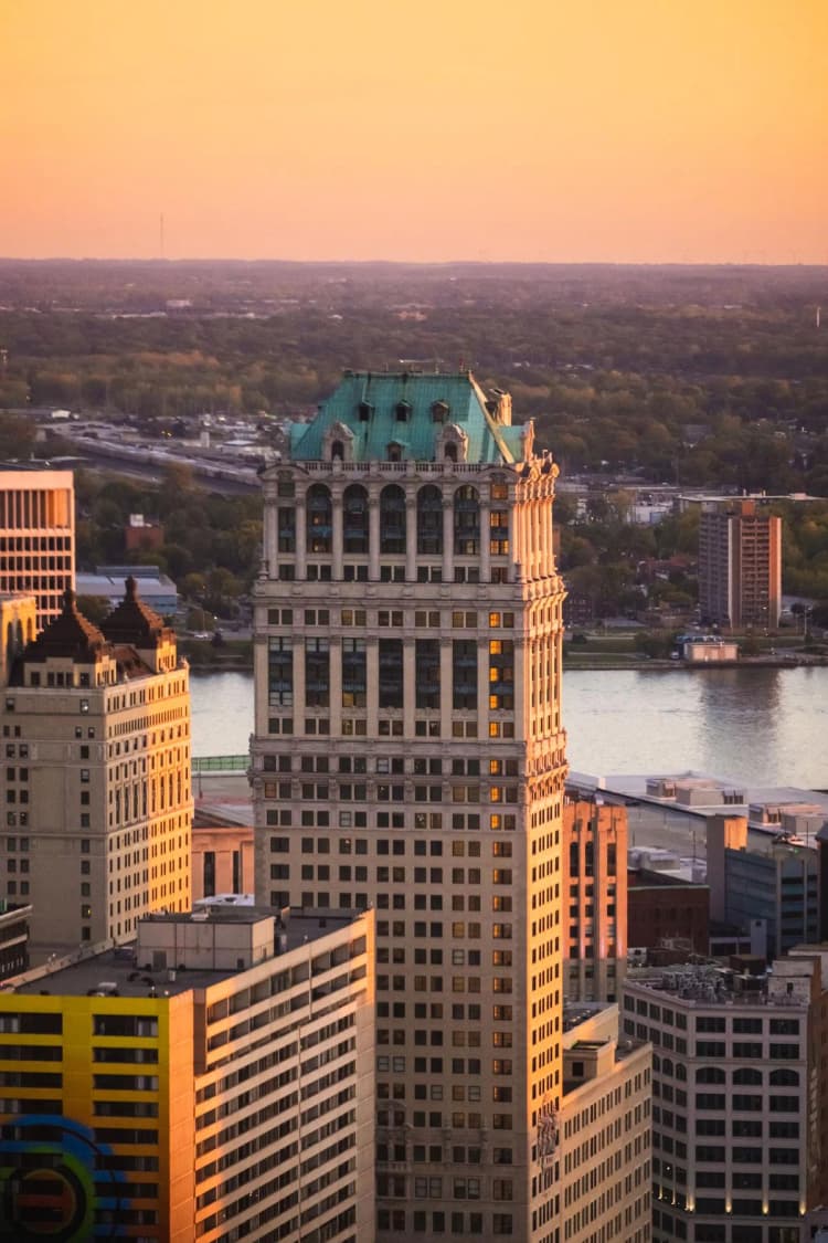 Detroit apartments for rent - image - A view of the city from Book