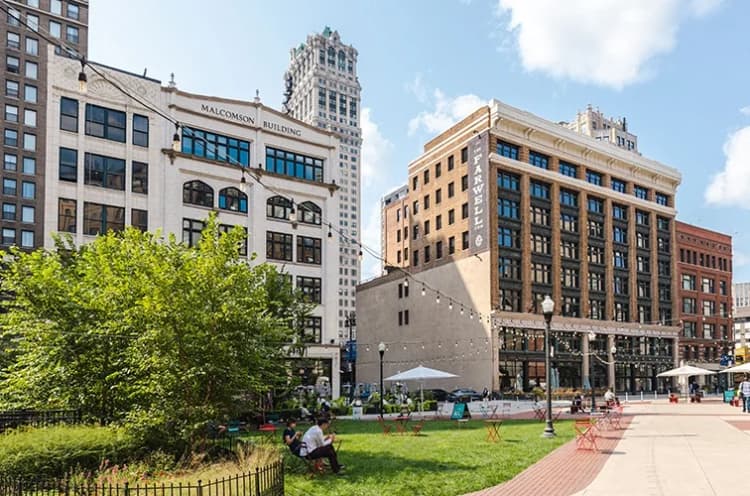 Detroit apartments for rent - image - Capitol Park View