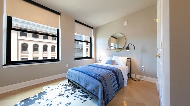 Detroit apartments for rent - image - Well Appointed Bedroom
