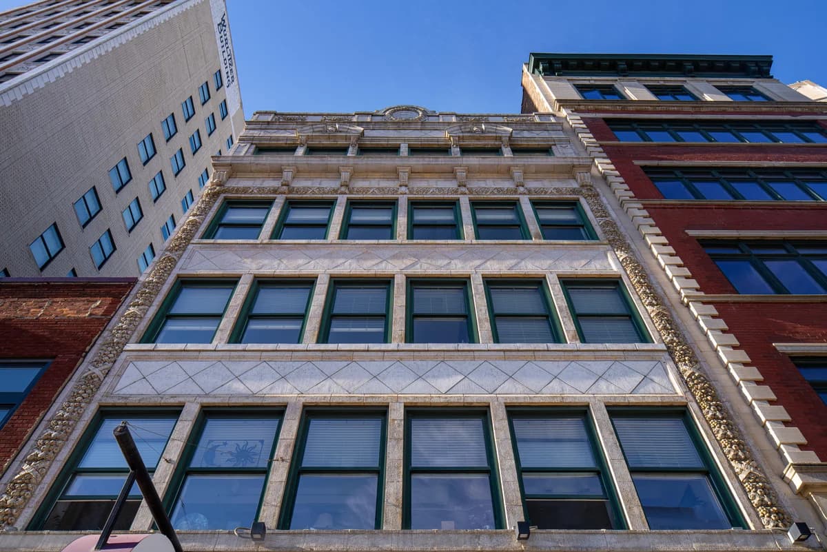 Detroit apartments for rent - Property image - 1525 Broadway - 2