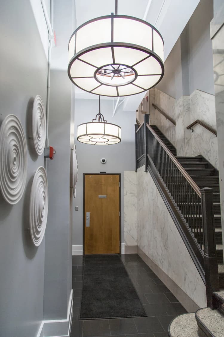 Detroit apartments for rent - image - Main Lobby