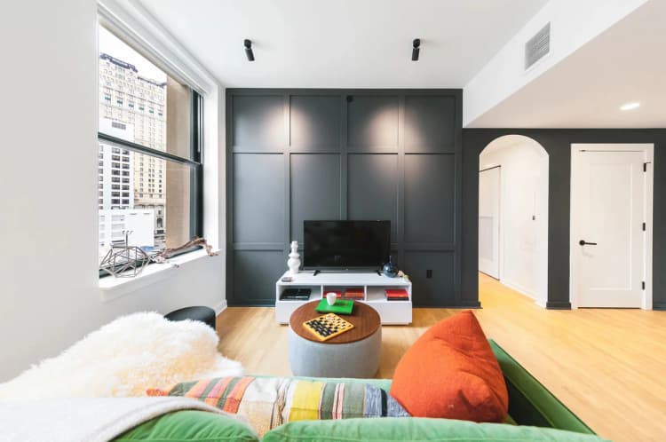 Detroit apartments for rent - image - Tv in living room