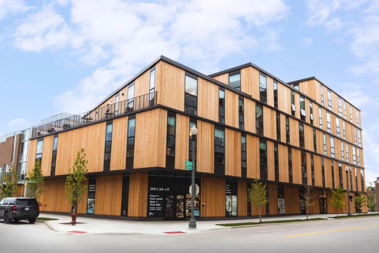 Detroit apartments for rent - image - 2660 John R Street - E2