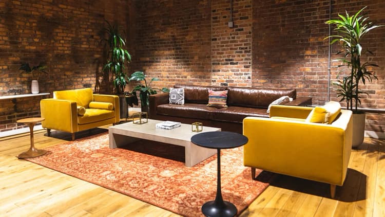 Detroit apartments for rent - image - night light