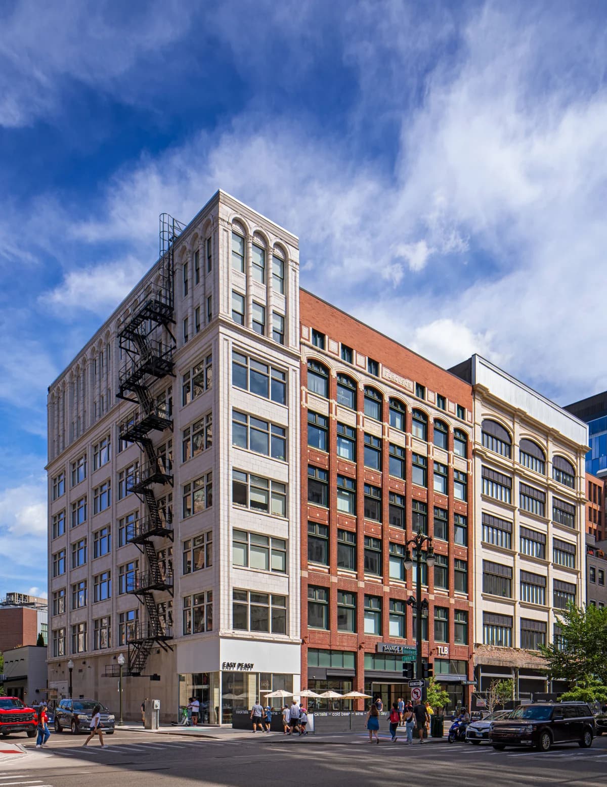 Detroit apartments for rent - image - Fourteen56 at 2 John R Street Detroit, MI 48226