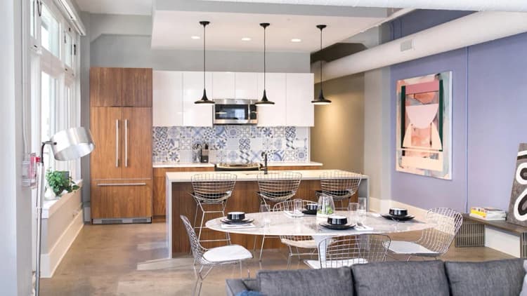 Detroit apartments for rent - image - Kitchen and dining area