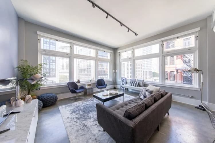 Detroit apartments for rent - image - Living Room