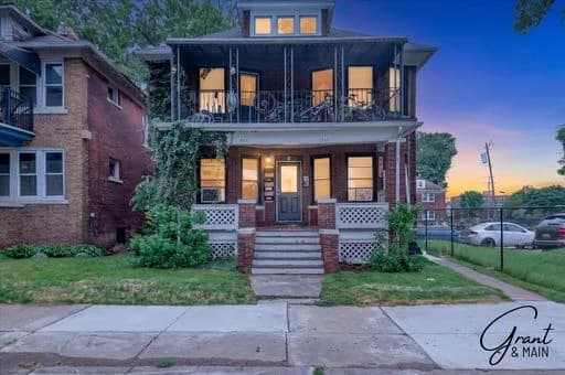 Detroit apartments for rent - Property image - 1943 W Bethune - 1
