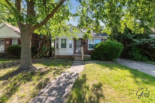Detroit apartments for rent - Property image - 9108 Archdale - 1