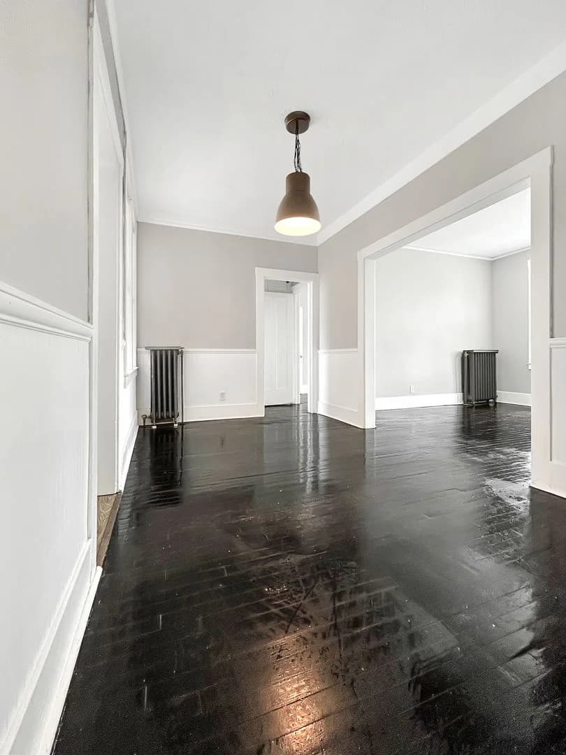 Detroit apartments for rent - Property image - 150 Glynn Ct. - 2