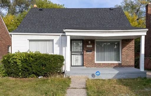 Detroit apartments for rent - Property image - 19918 Southfield Fwy - 1