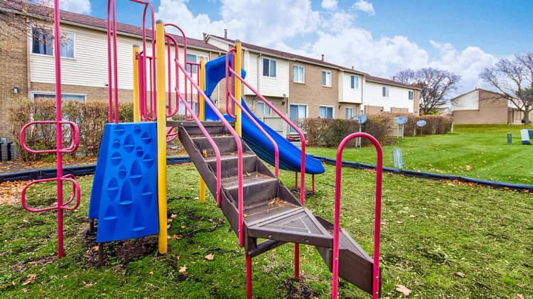 Detroit apartments for rent - image - Midtown-park-Play-Area.jpg