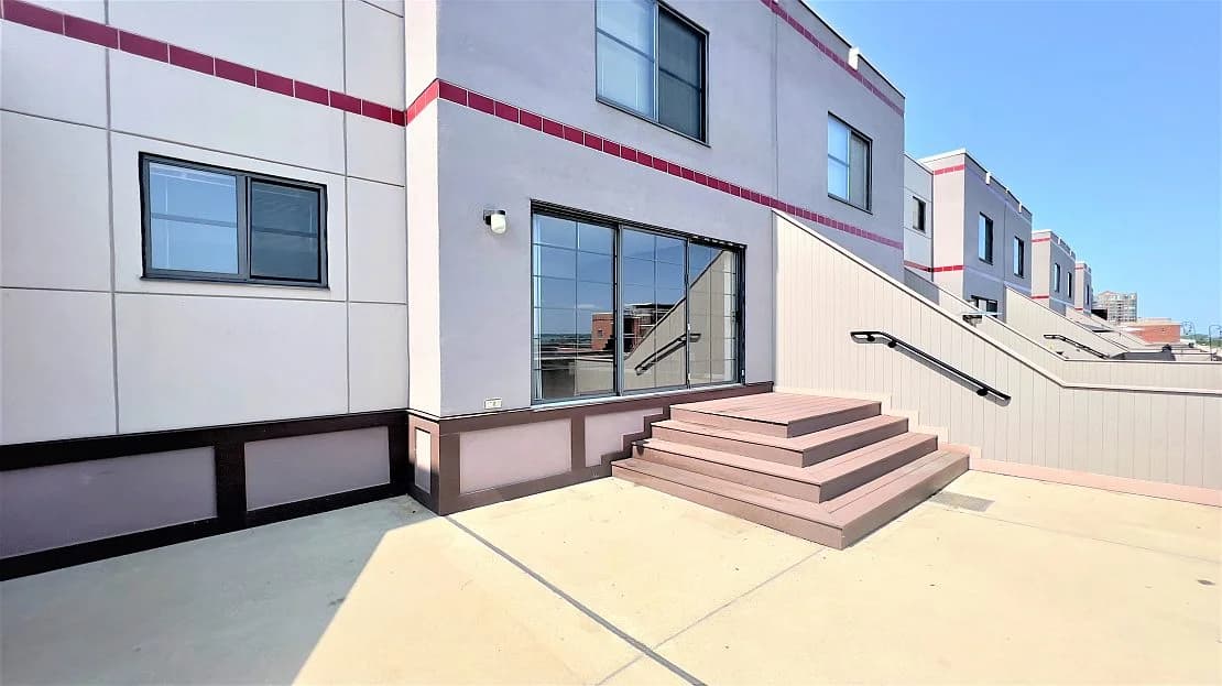 Detroit apartments for rent - Property image - River Place Luxury Apartments - 1