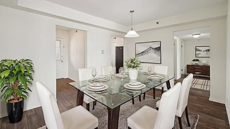 Detroit apartments for rent - image - River-Place-Dining-Room-Staged.jpg