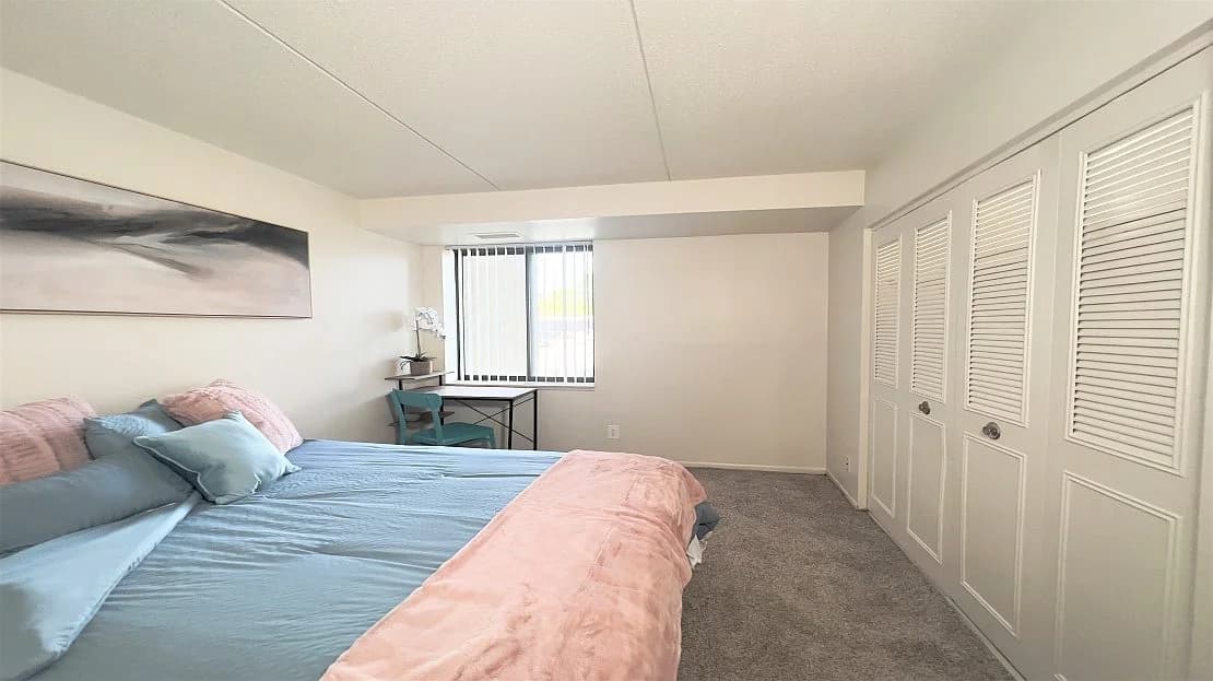 Detroit apartments for rent - image - Model-Bedroom-2.jpg