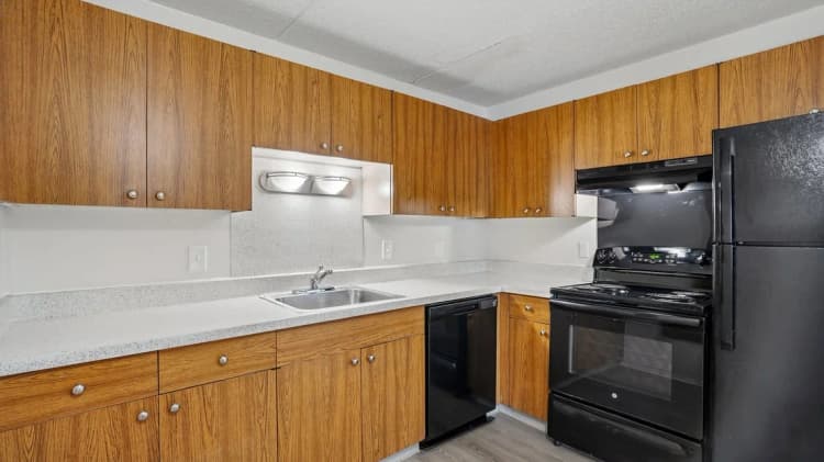 Detroit apartments for rent - image - Heights-of-Southfield-Kitchen-Zillow-Website.jpg