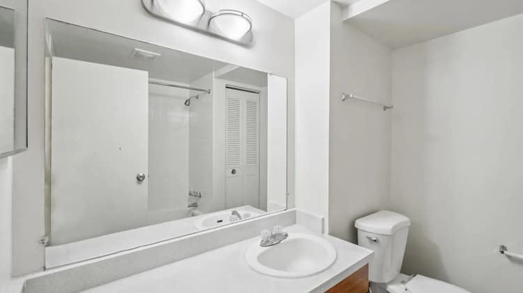Detroit apartments for rent - image - HOS-Bathroom-Website.jpg