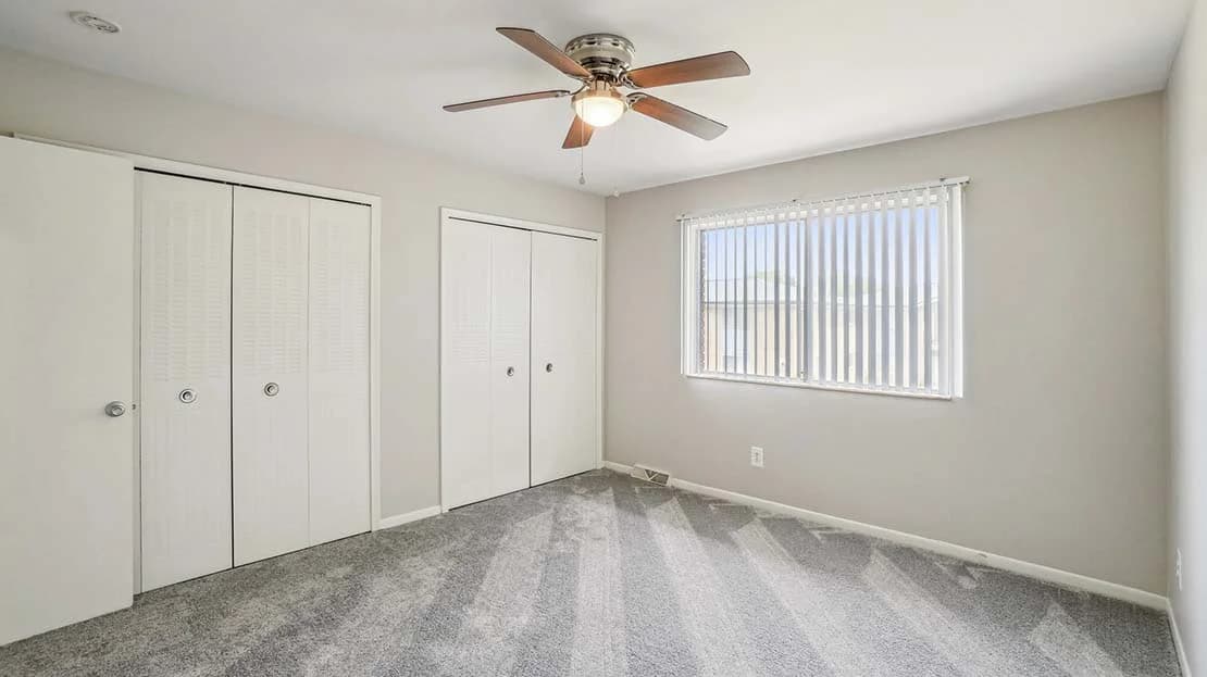 Detroit apartments for rent - Property image - Rivercrest Apartments - 3