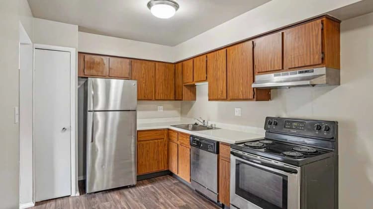 Detroit apartments for rent - image - 36-custom-1910-Chene-Ct-Unit-102-S2304-011.jpg