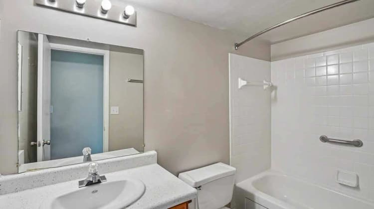 Detroit apartments for rent - image - 41-custom-1910-Chene-Ct-Unit-102-S2304-016.jpg