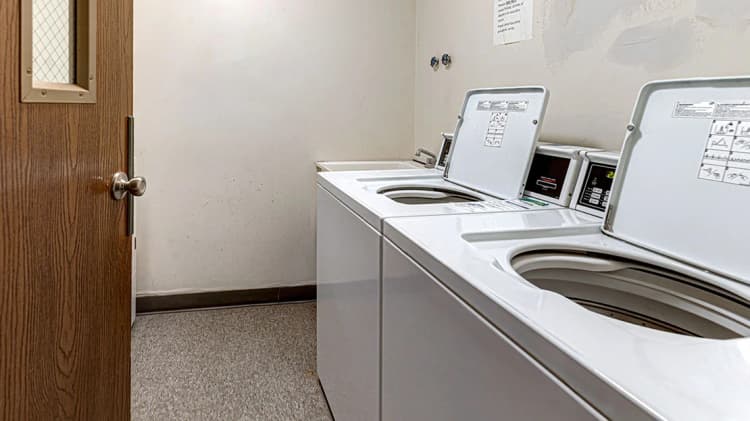 Detroit apartments for rent - image - Regency-place-Laundry-Website.jpg