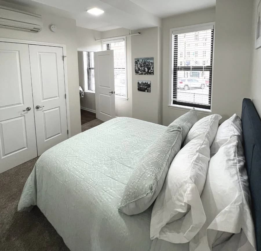 Detroit apartments for rent - Property image - The Ashley Apartments - 2