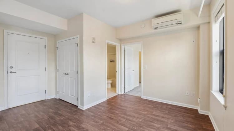 Detroit apartments for rent - image - 28-custom-1538-Centre-St-Unit-802-S0705-002.jpg