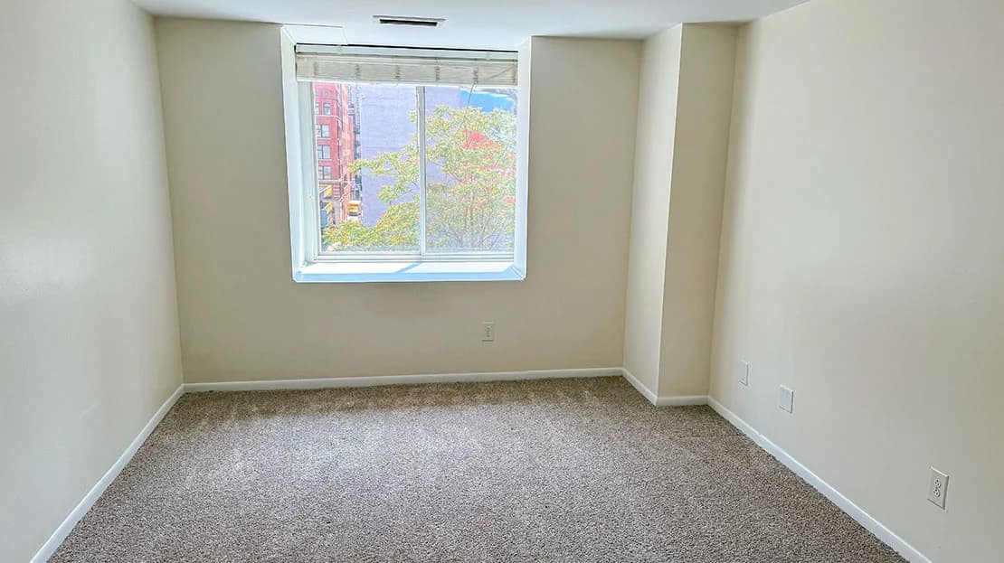 Detroit apartments for rent - Property image - Claridge Apartments - 3