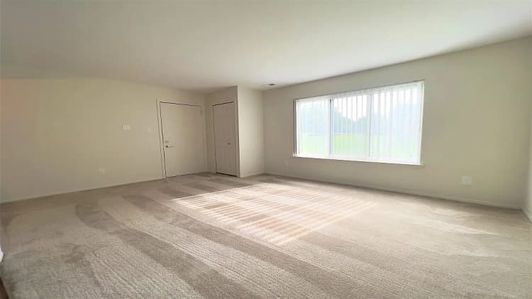 Detroit apartments for rent - image - Harper-Square-Living-Room.jpg