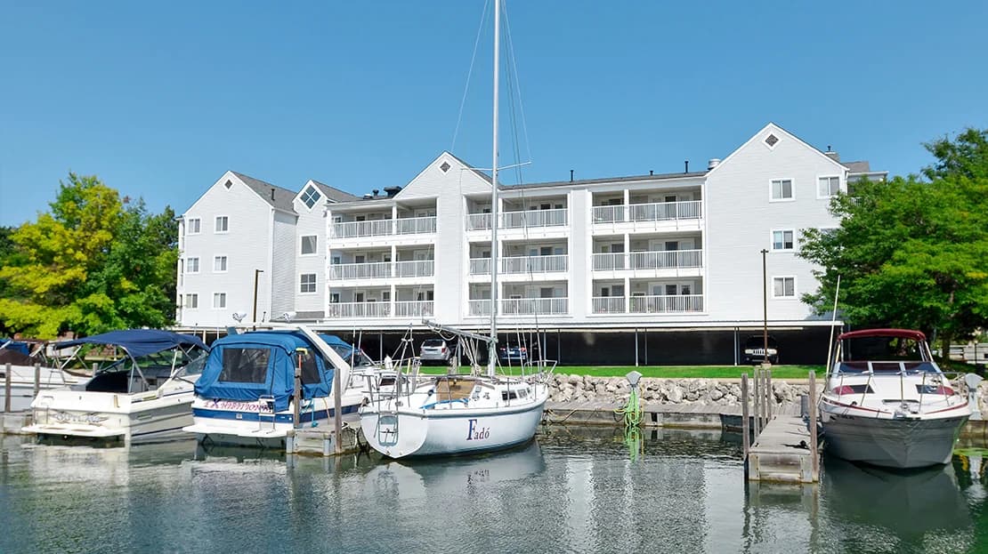 Detroit apartments for rent - Property image - Grayhaven Marina Village - 1